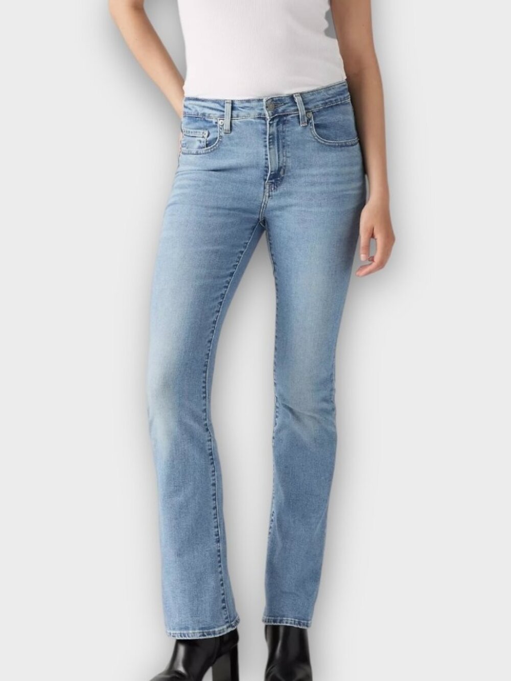 Levi's 725 High Rise Bootcut Premium Denim Jeans
